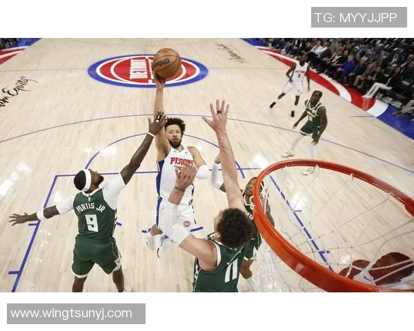 字母哥砍下大号三双坎宁安独揽36分助攻雄鹿轻取活塞迎来七连胜